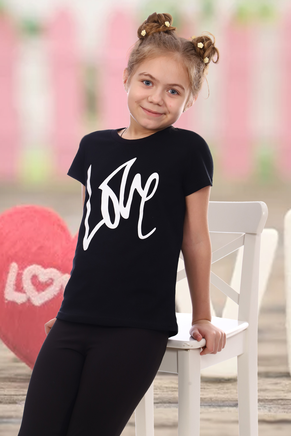Фото товара 22663, черная футболка для девочки с надписями